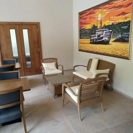 Kizkalesi & Restaurant Hotel