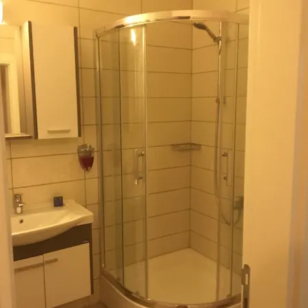 Kizkalesi & Restaurant Hotel Kartepe